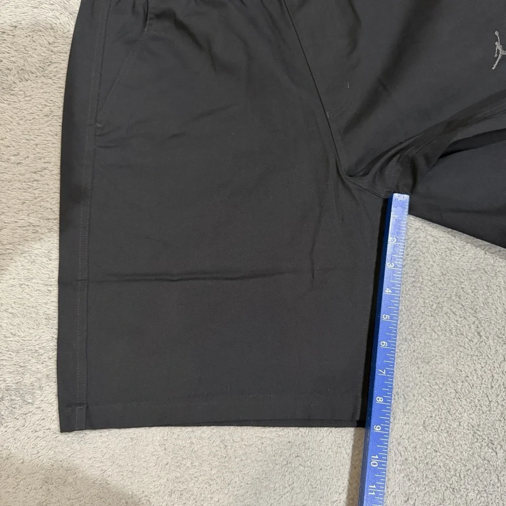 Air Jordan Shorts Men's Medium Essentials Woven Black HF9335-010